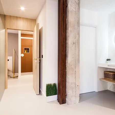 Centric Apartment