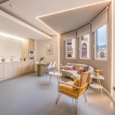 Apartment Centric *