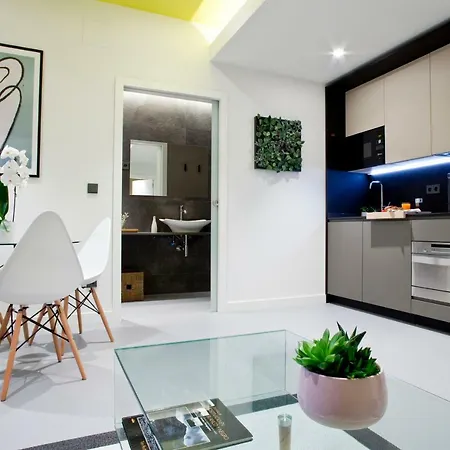Apartment Centric